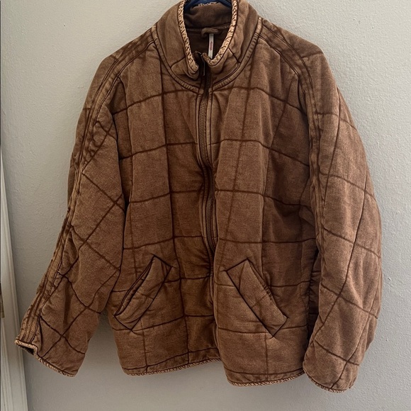 Free People Jackets & Blazers - Free People Quilted Dolman Jacker size M